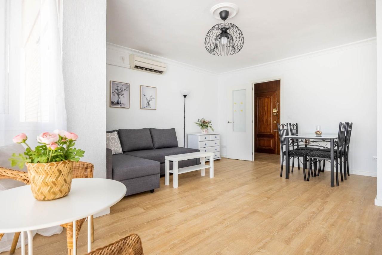 Apartamento Isbilya Seville Exterior photo